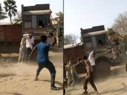 Officials pelted with stones, dragged during raid on mining mafia in Patna; 44 held