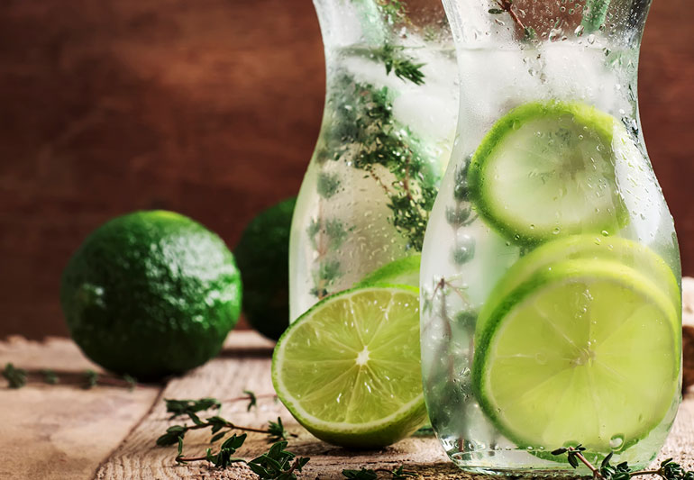 How Lemon Water Can Improve Skin Health